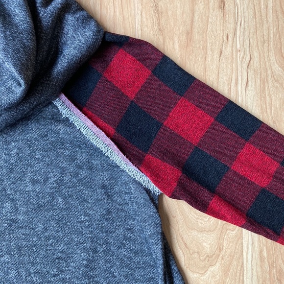 Buffalo Plaid Sweater - Picture 3 of 4